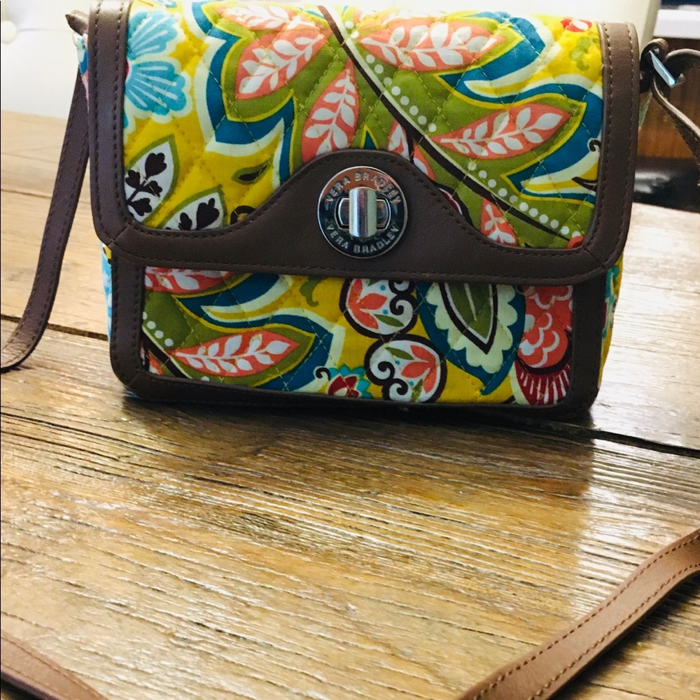 Adorable Vera Bradley purse